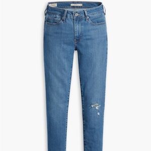 Levi’s 711 Skinny Jean. New with tags.